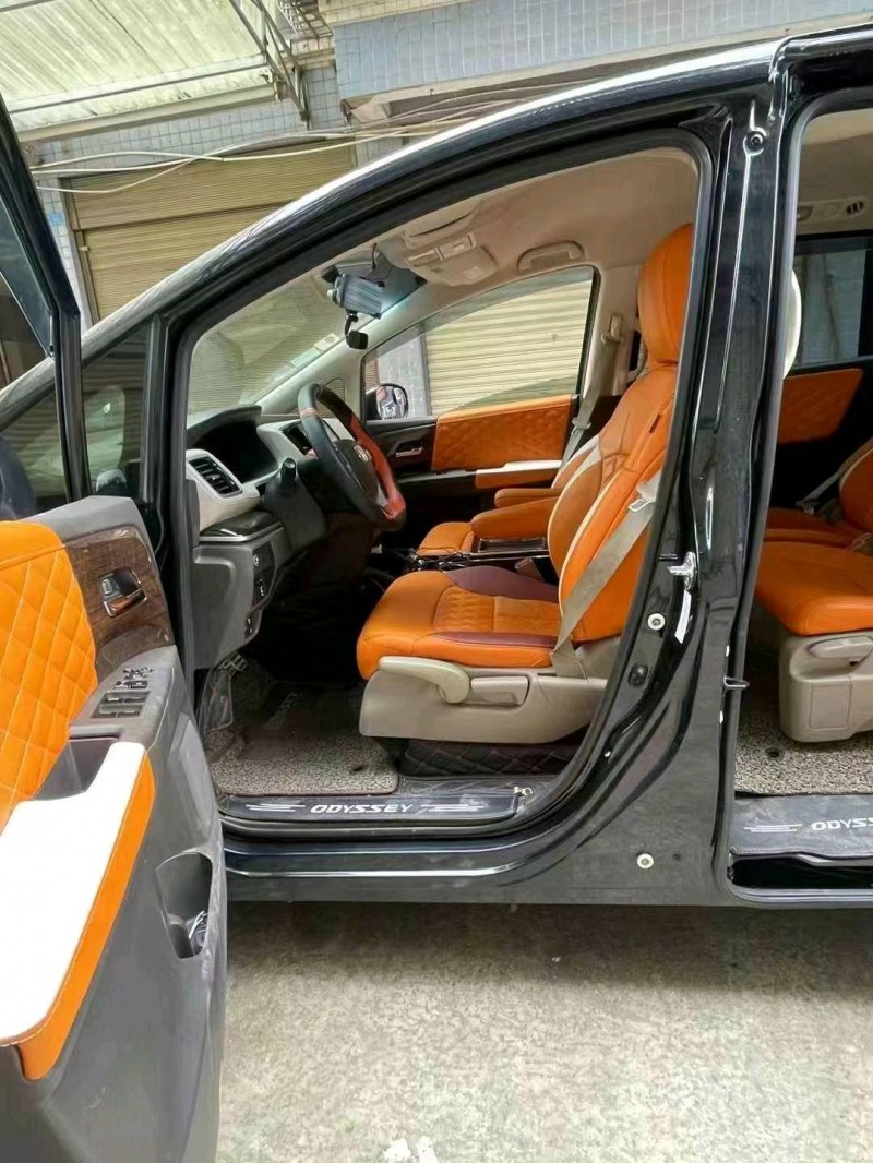 重庆16年本田奥德赛3