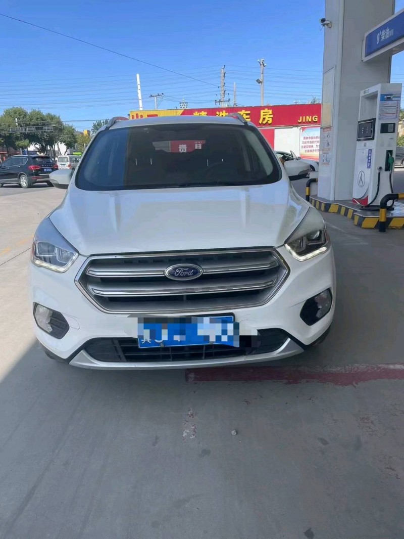 保定16年福特翼虎1