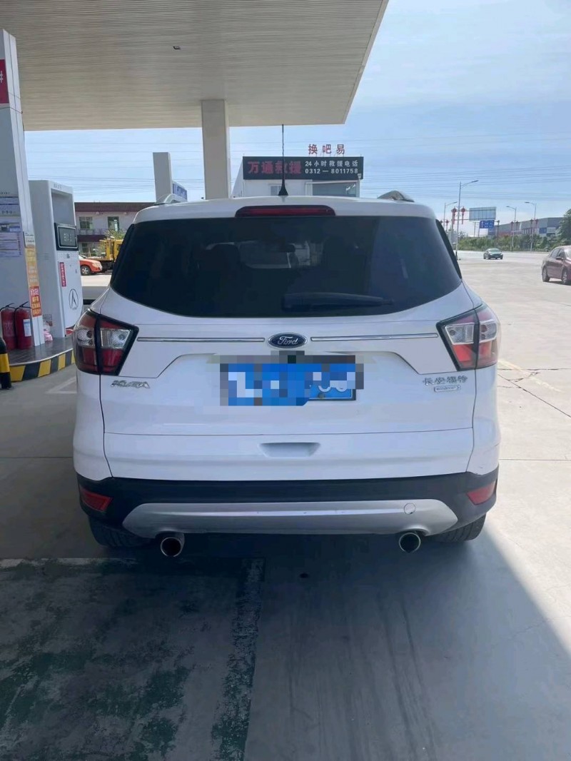 保定16年福特翼虎9