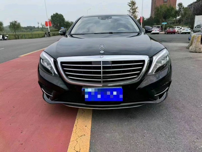 枣庄16年奔驰迈巴赫S级1