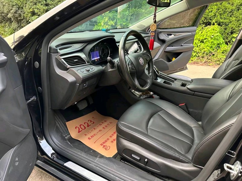 徐州21年别克君越4