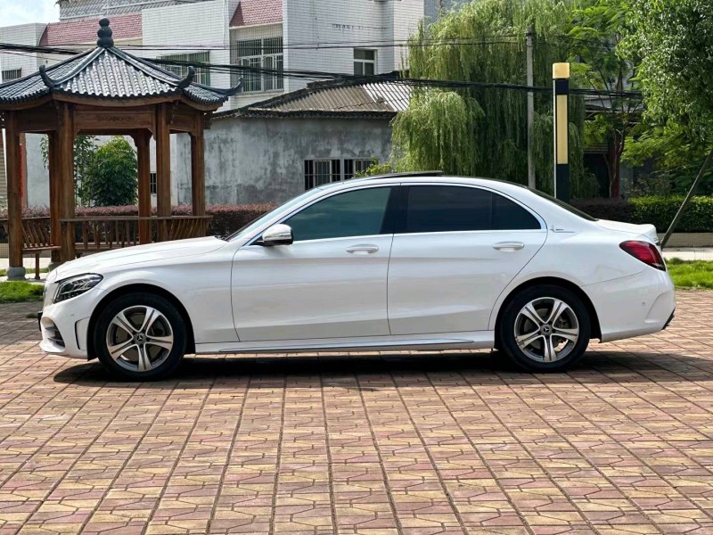 汕头19年奔驰C7