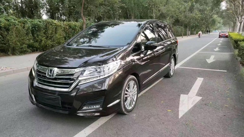 邢台17年本田艾力绅6