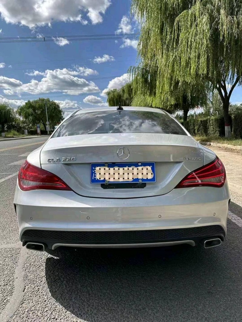 邯郸16年奔驰CLA3