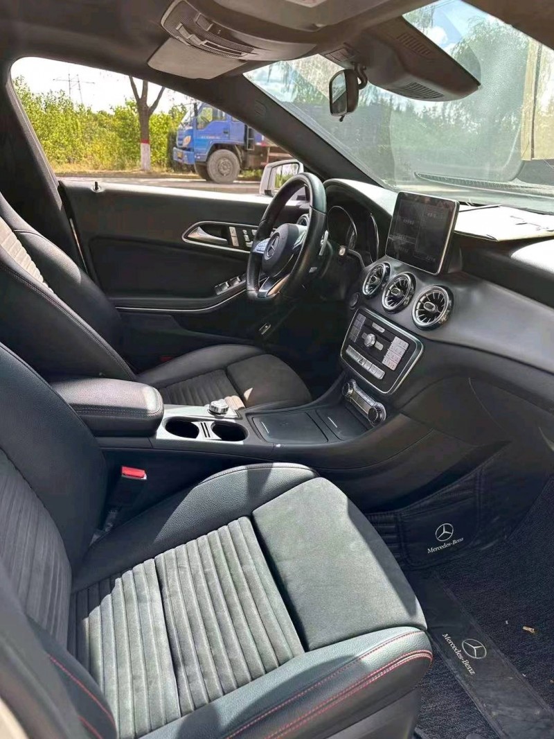 邯郸16年奔驰CLA4