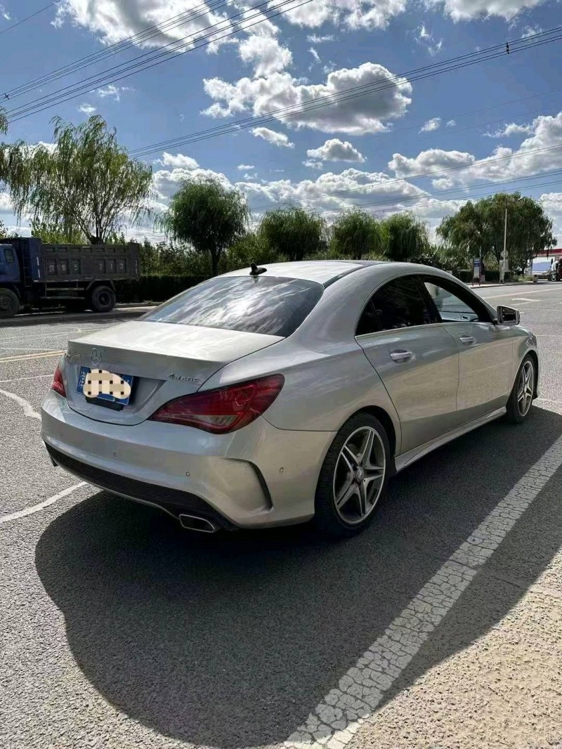 邯郸16年奔驰CLA9