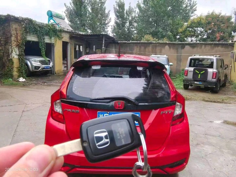 衡阳19年本田飞度6