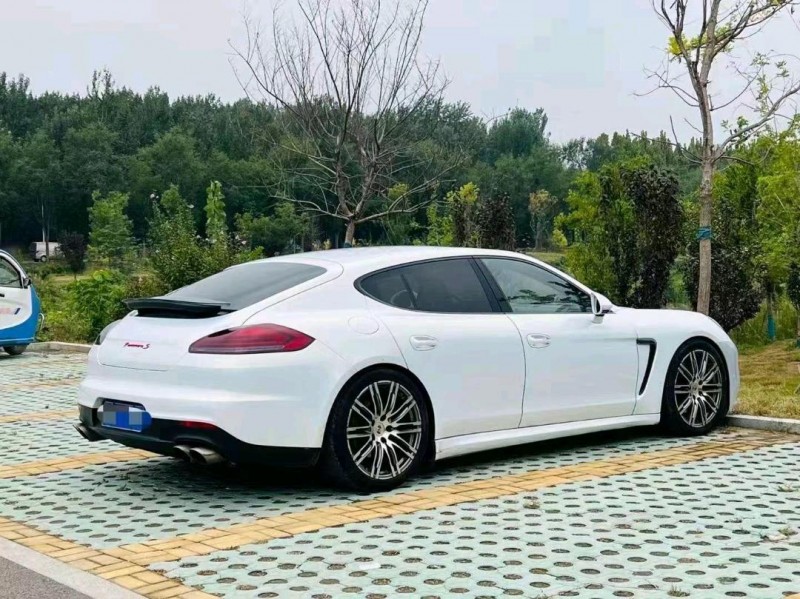 东营14年保时捷帕拉梅拉5