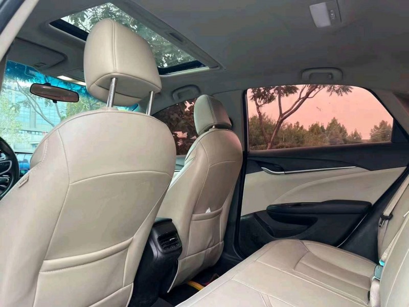 枣庄18年别克英朗6