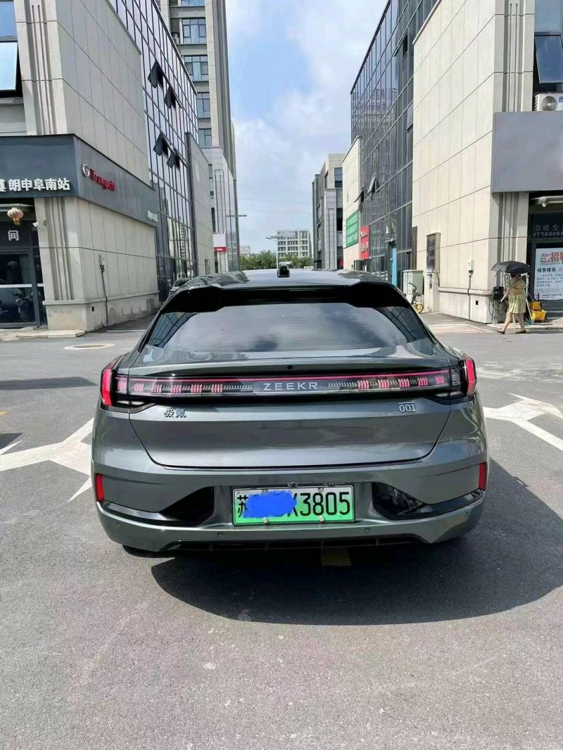 蚌埠23年極氪汽車0019