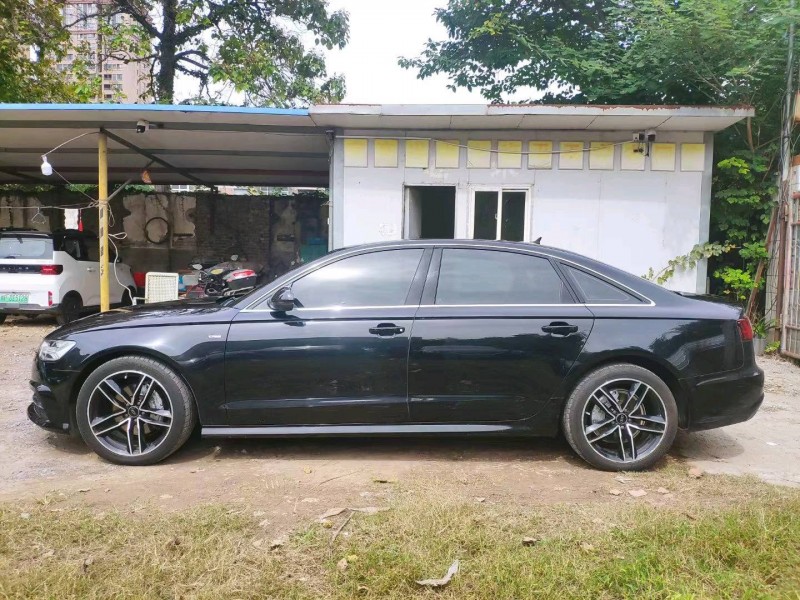 鄭州18年奧迪A4L8