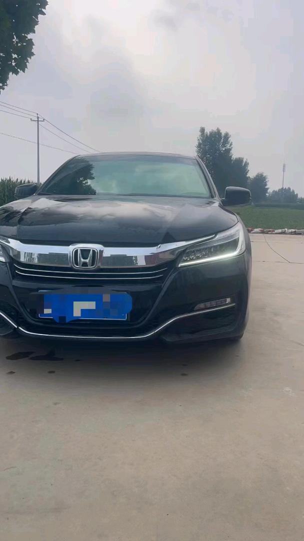 邢台18年本田雅阁1