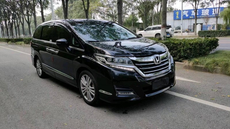 邢台16年本田艾力绅2