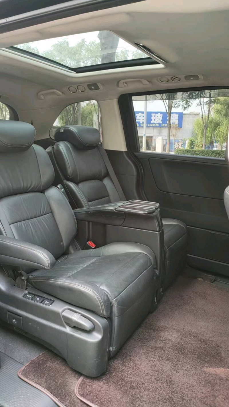 邢台16年本田艾力绅5