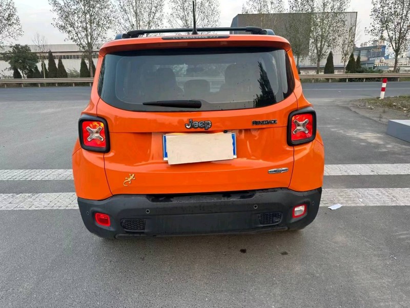 枣庄18年Jeep自由侠5