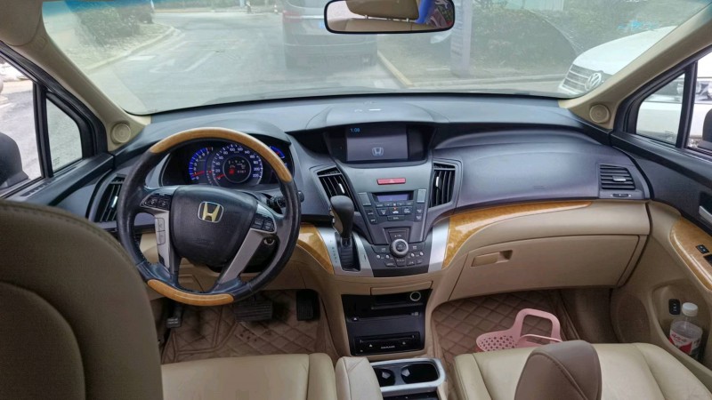 苏州11年本田奥德赛4