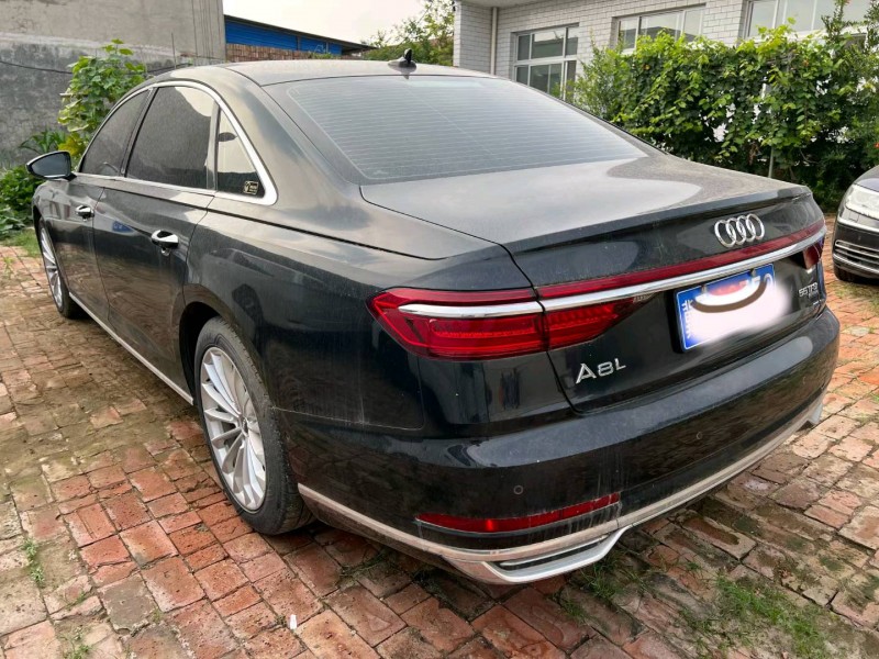 邯郸19年奥迪A8L7