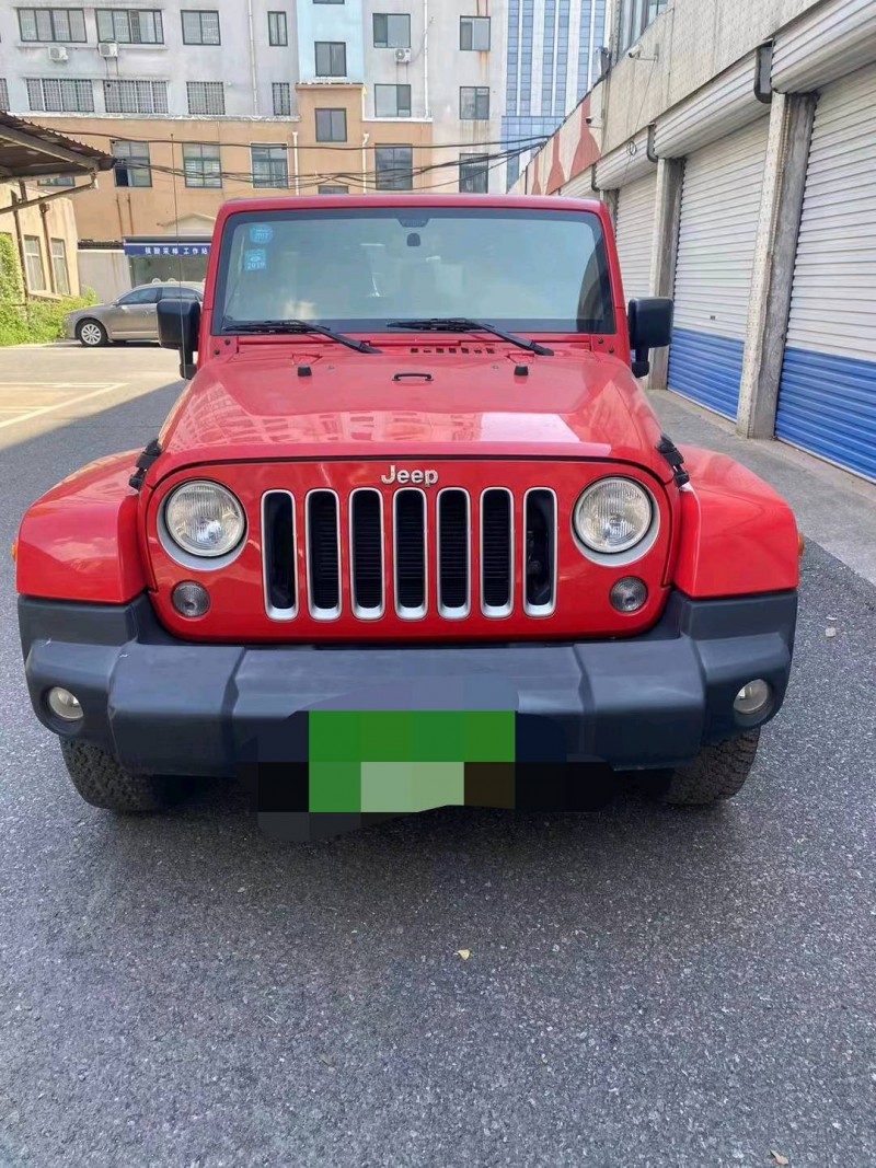 东营17年Jeep牧马人1