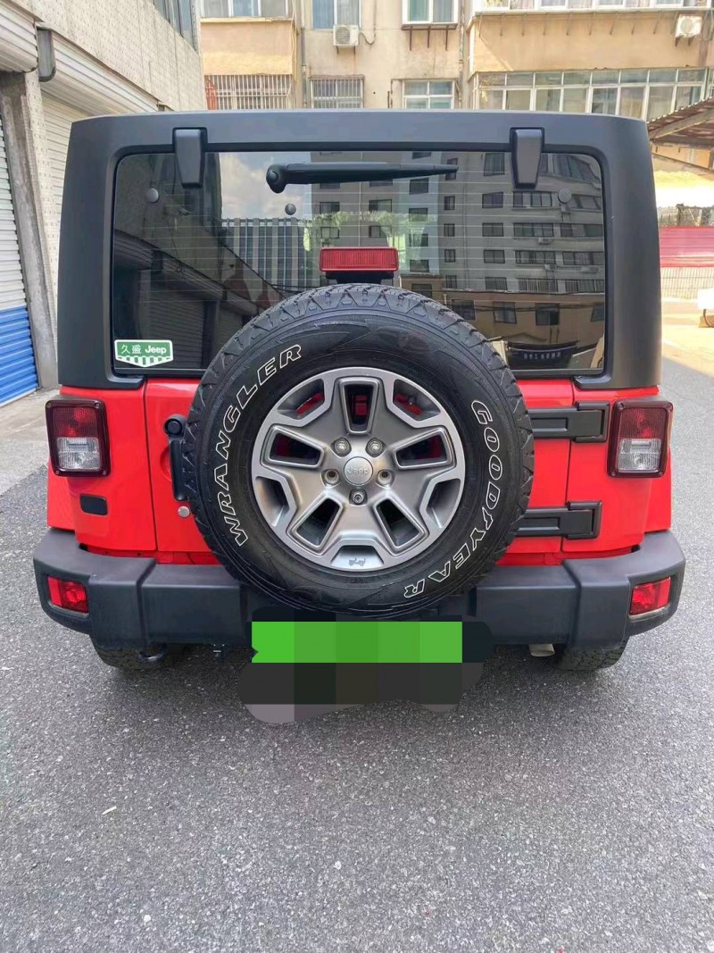 东营17年Jeep牧马人2