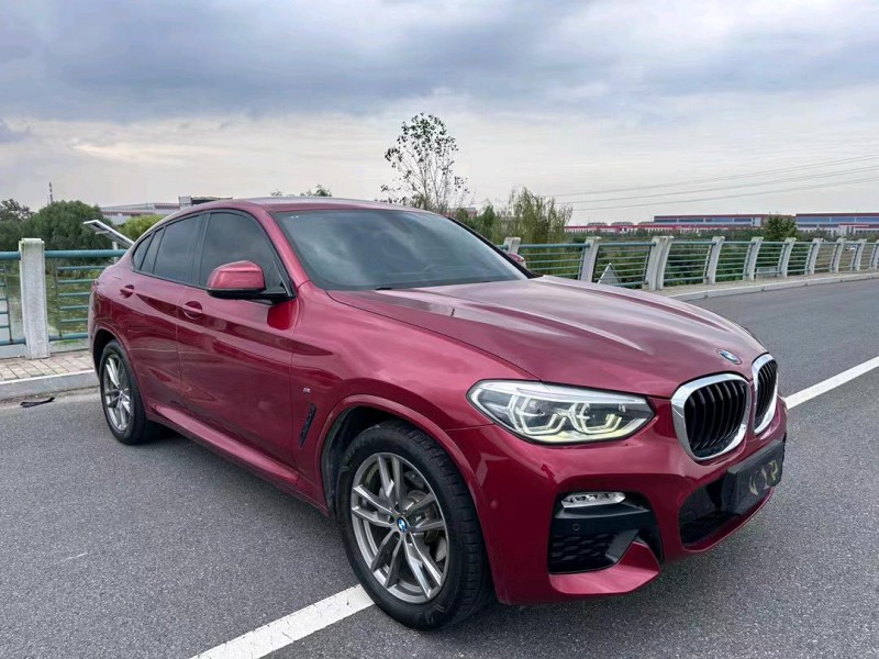 盐城19年宝马X43