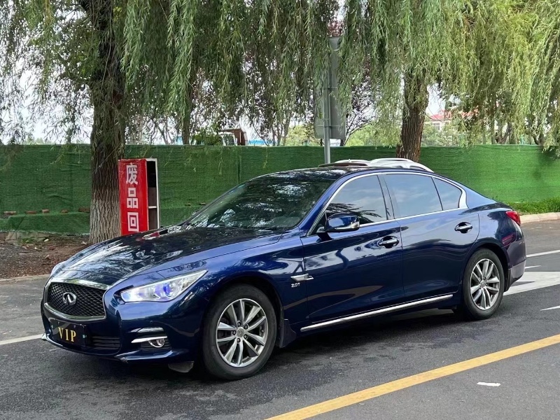青島18年英菲尼迪Q50L6
