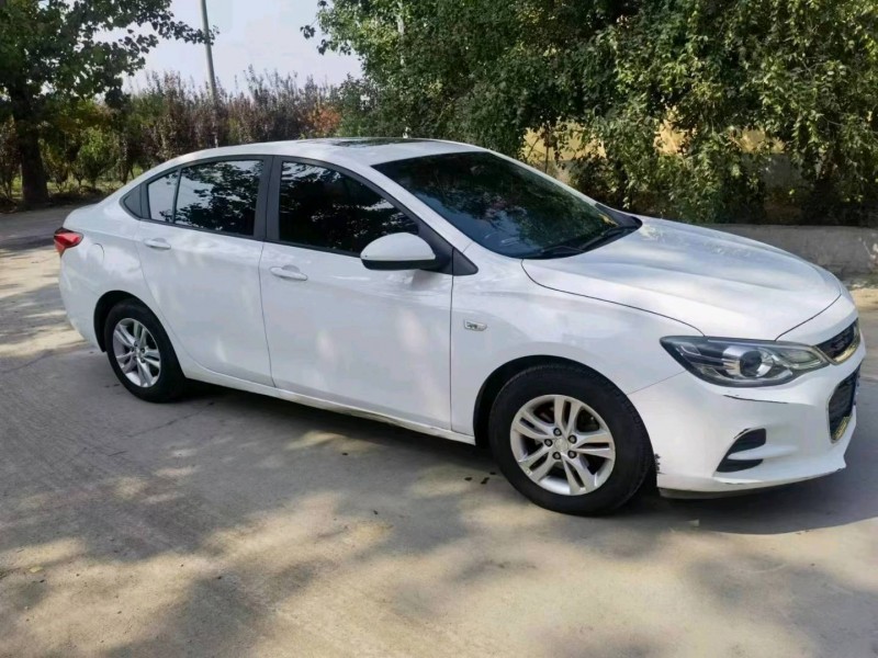 保定17年雪佛兰科沃兹3