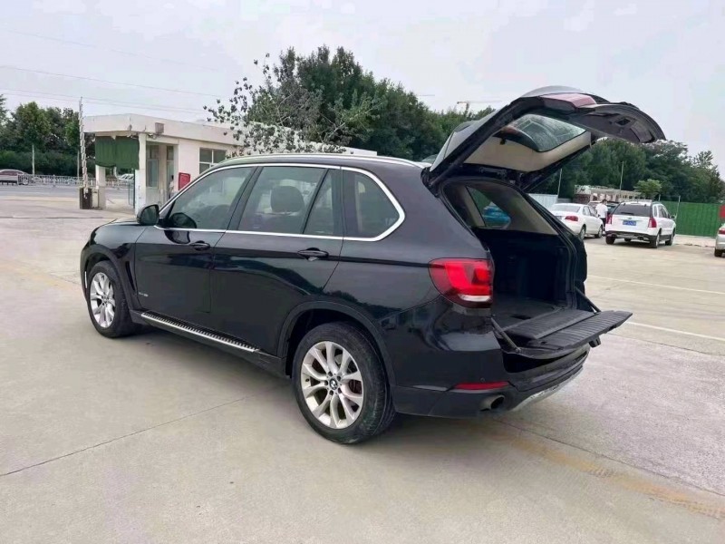 济宁14年宝马X58