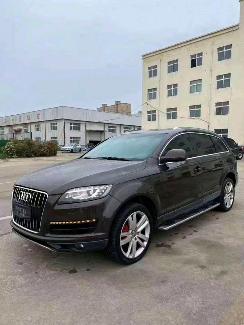 济宁13年奥迪Q72