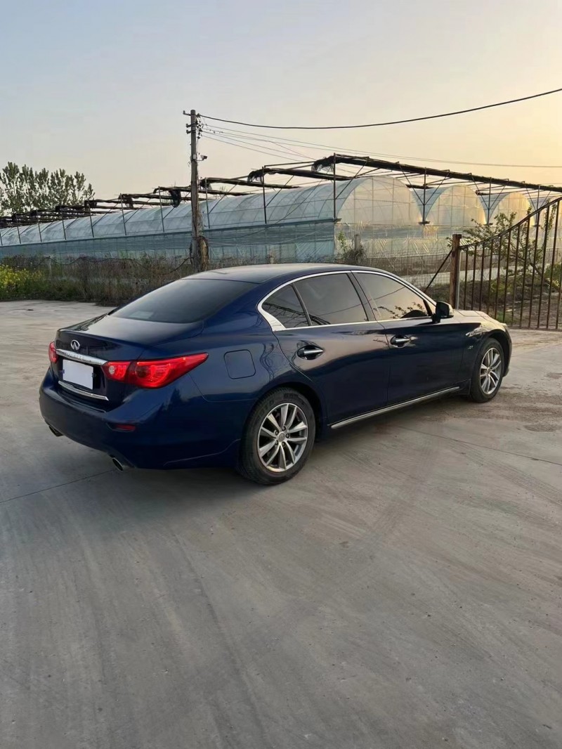 宿迁17年英菲尼迪Q505