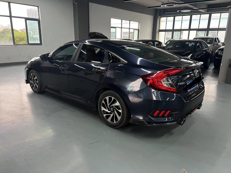 苏州18年本田思域7