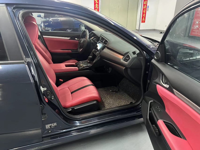 苏州18年本田思域9