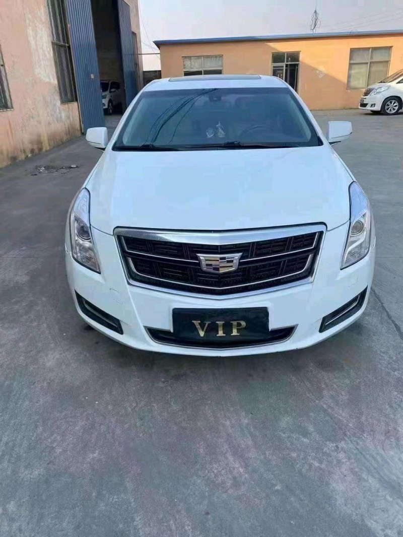 济宁16年凯迪拉克XTS1
