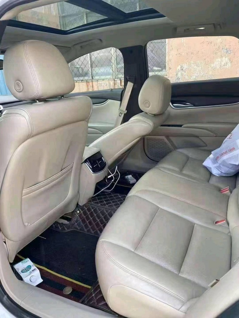 济宁16年凯迪拉克XTS6