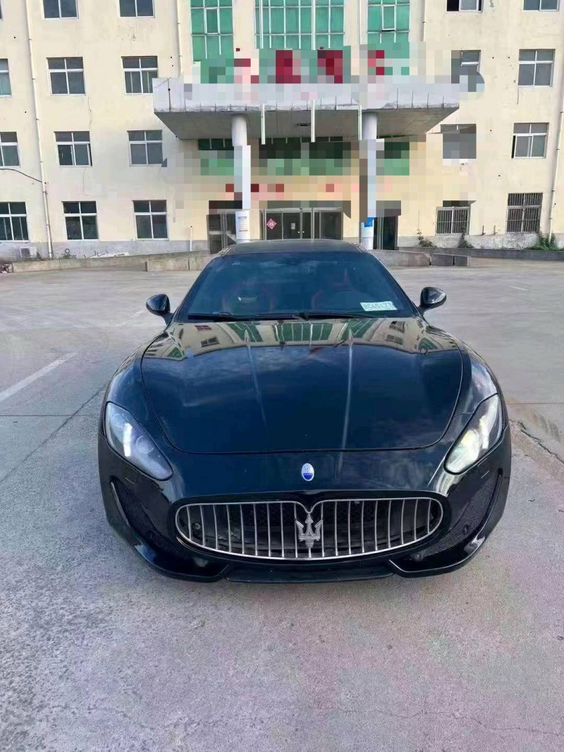 济宁14年玛莎拉蒂总裁 GT1