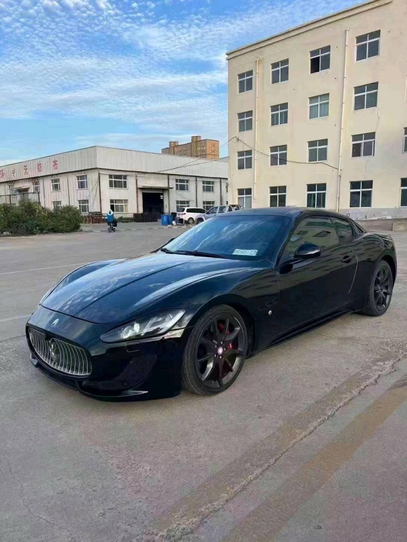 济宁14年玛莎拉蒂总裁 GT2