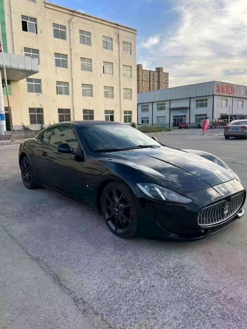 济宁14年玛莎拉蒂总裁 GT3