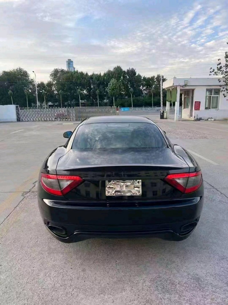 济宁14年玛莎拉蒂总裁 GT9