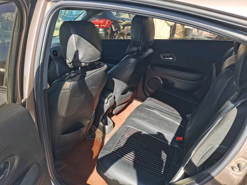 保定16年本田XRV5