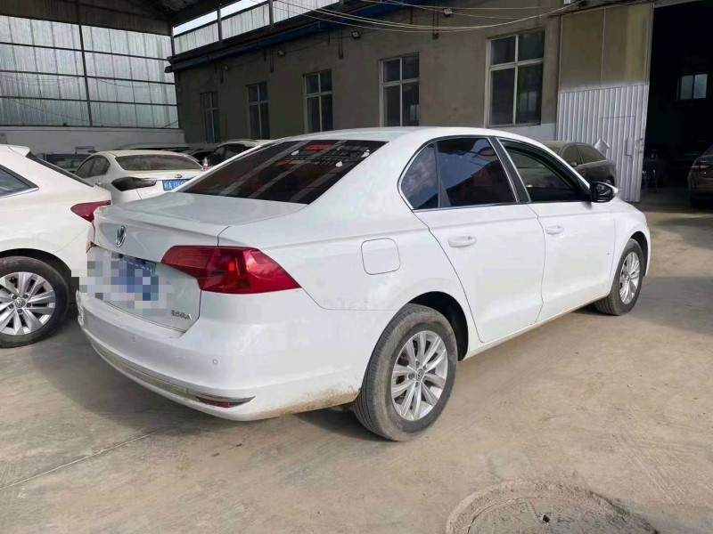 保定17年大众宝来3