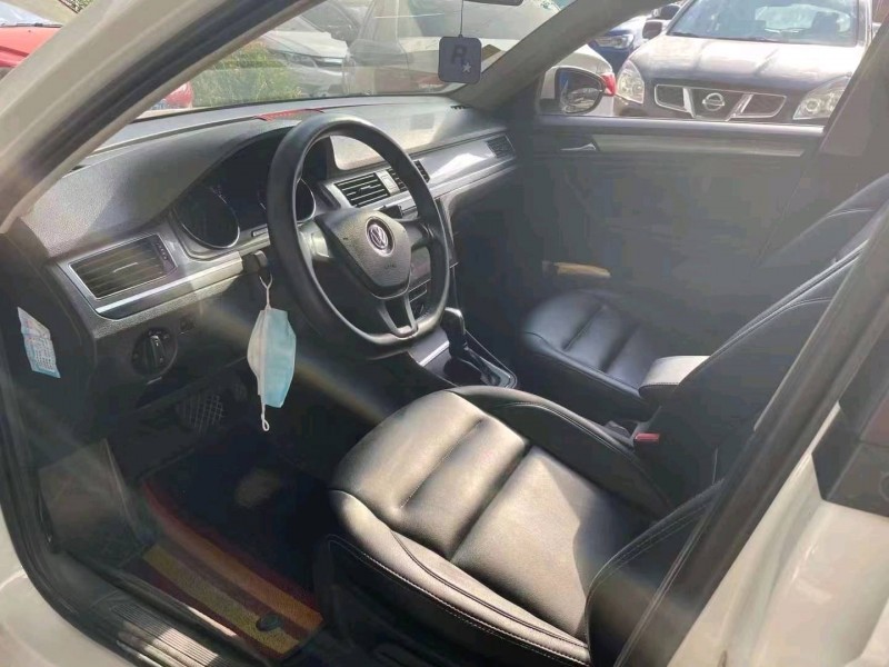 保定17年大众宝来7