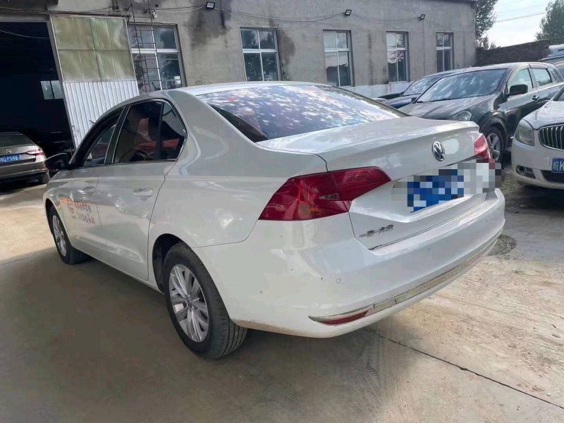 保定17年大众宝来8