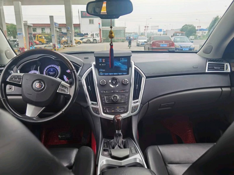 保定11年凯迪拉克SRX5