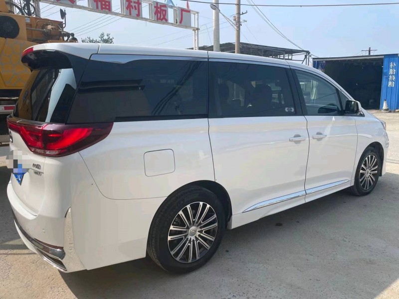 保定22年传祺M84