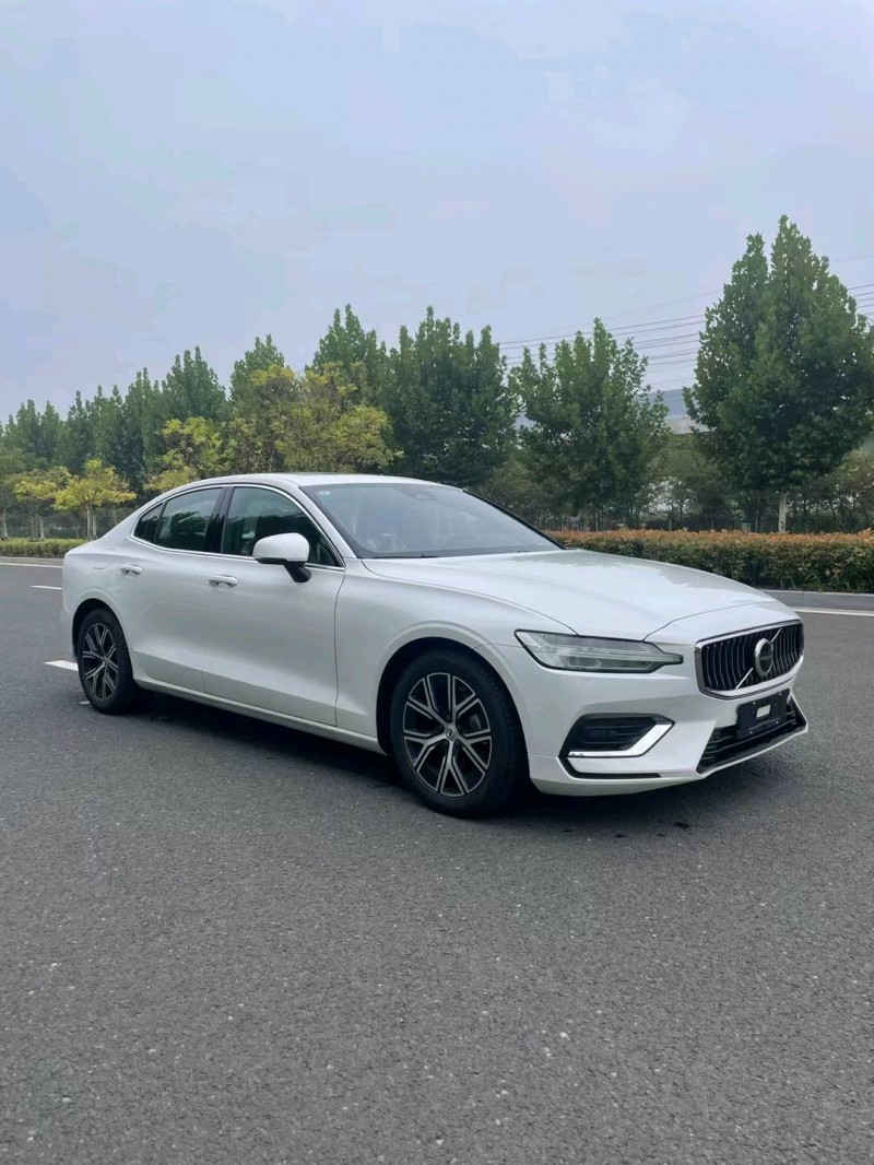 徐州23年沃尔沃S60L2