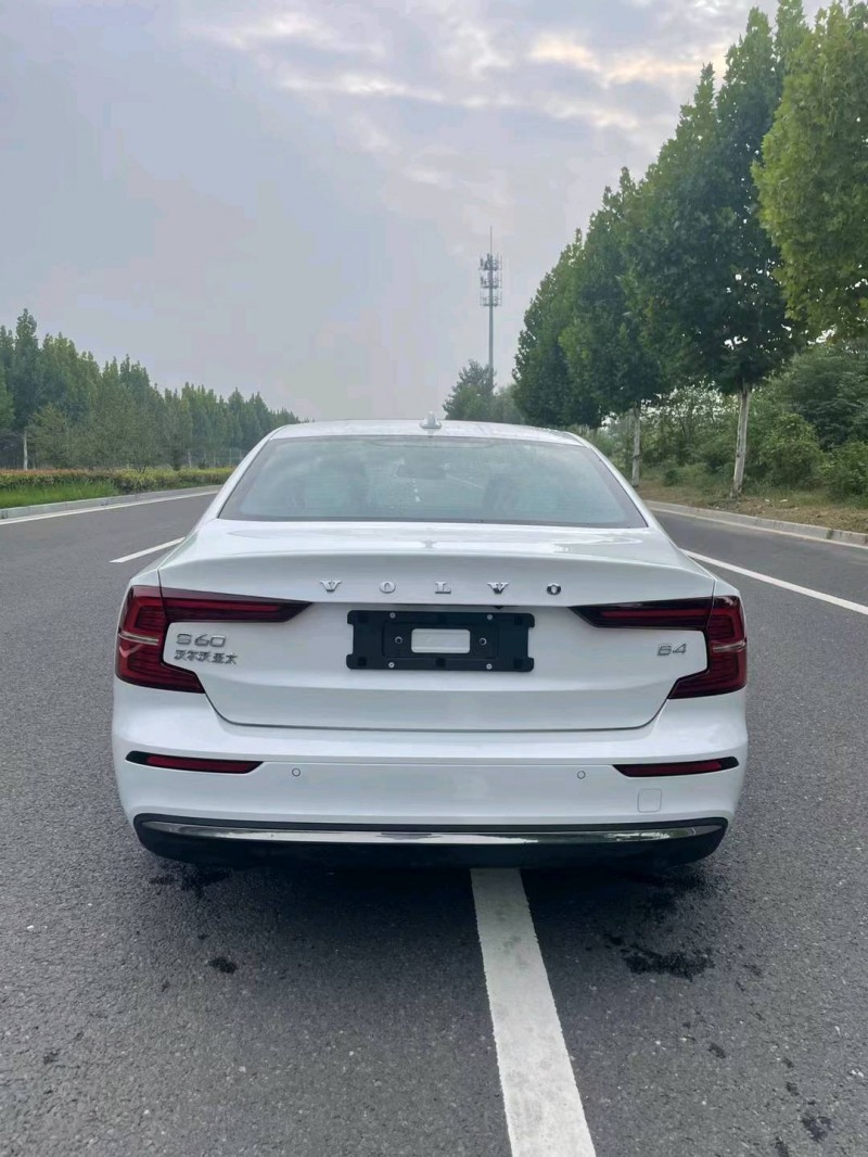徐州23年沃尔沃S60L9