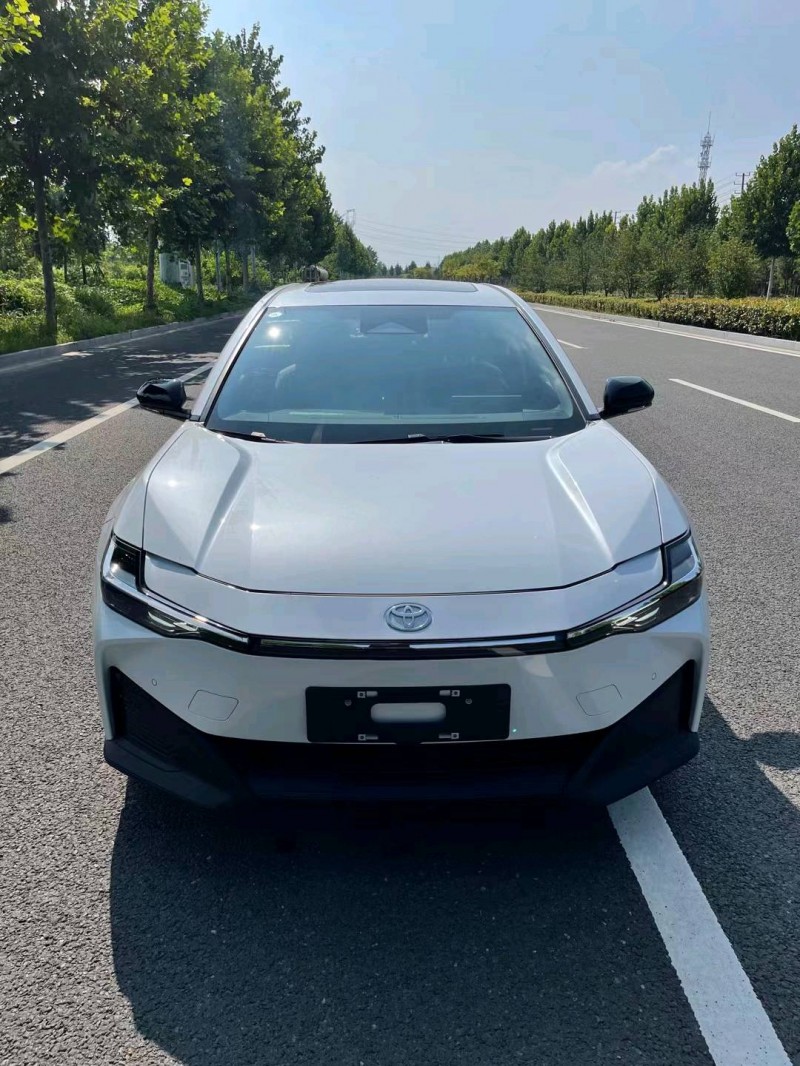徐州23年丰田BZ3Pro1