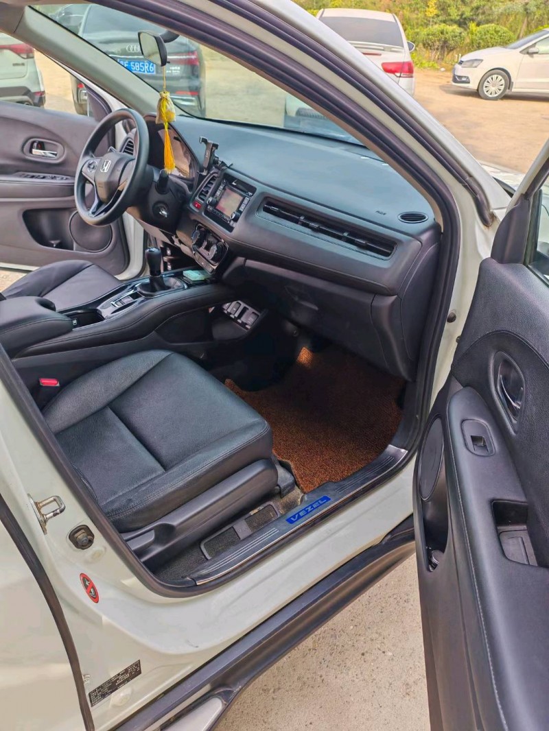 保定16年本田XRV5