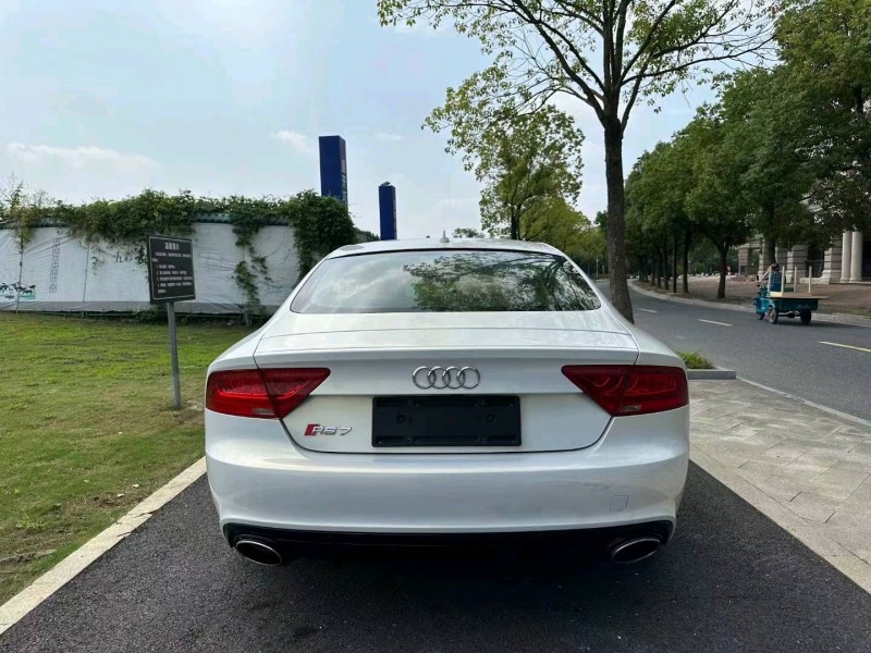 嘉兴15年奥迪A7L9