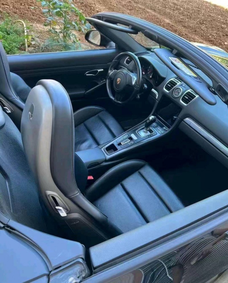 珠海17年保时捷Boxster7