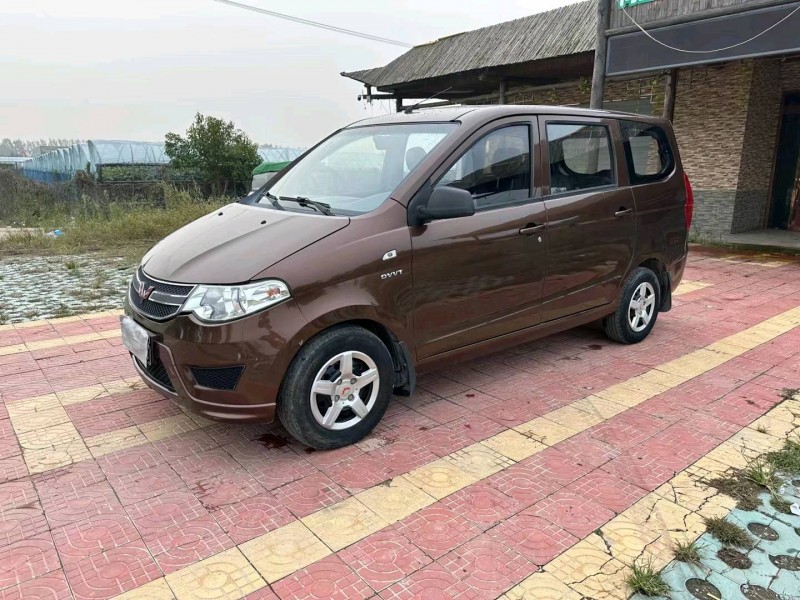 徐州17年五菱汽車宏光2
